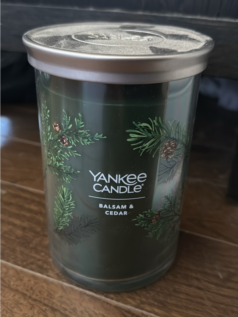 20 oz Basalm & Cedar Yankee Candle NEW